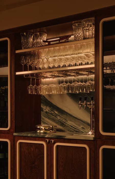 LIMOUSINE